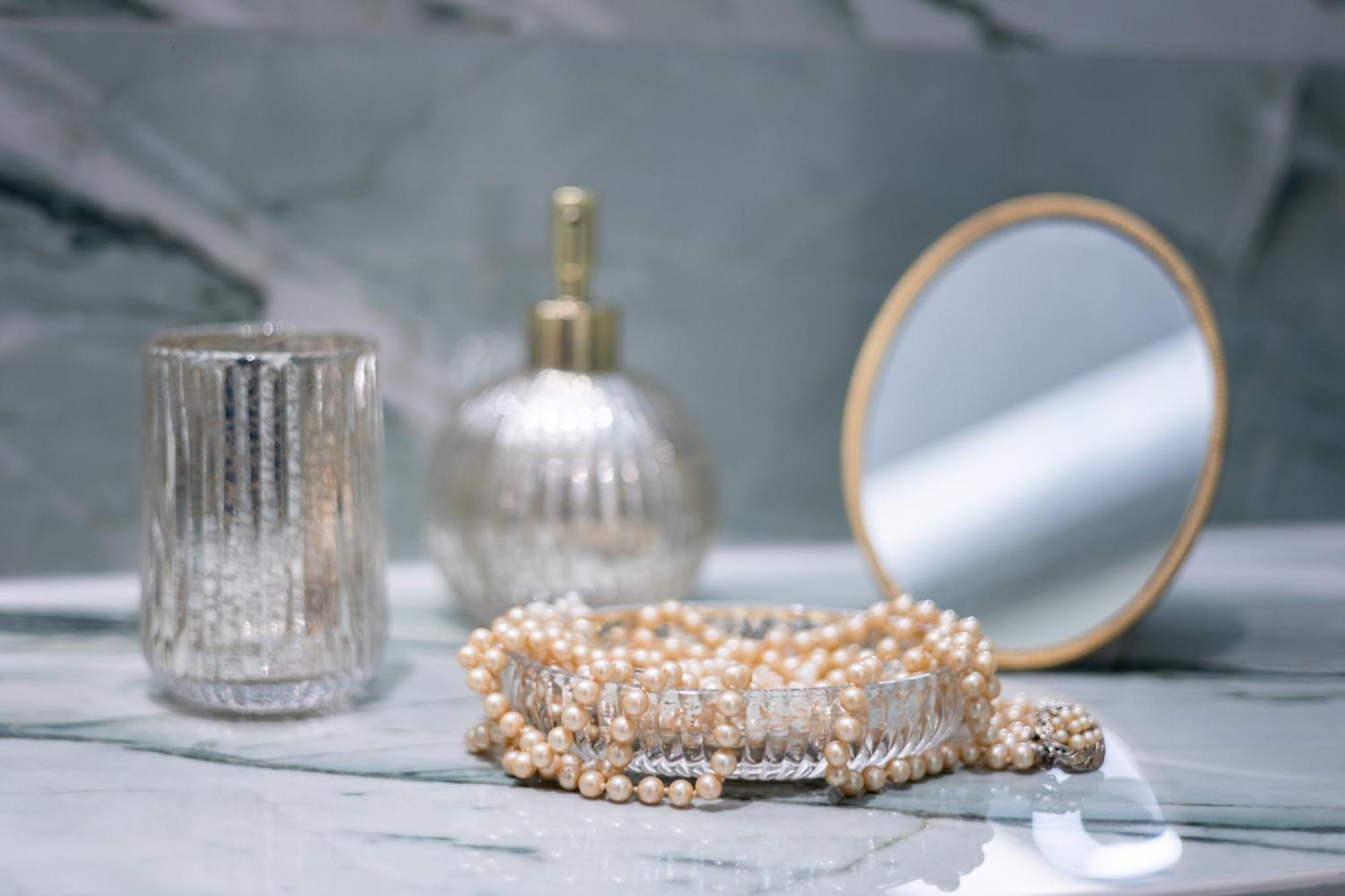 Luxury - Le Petit Bati Apartment