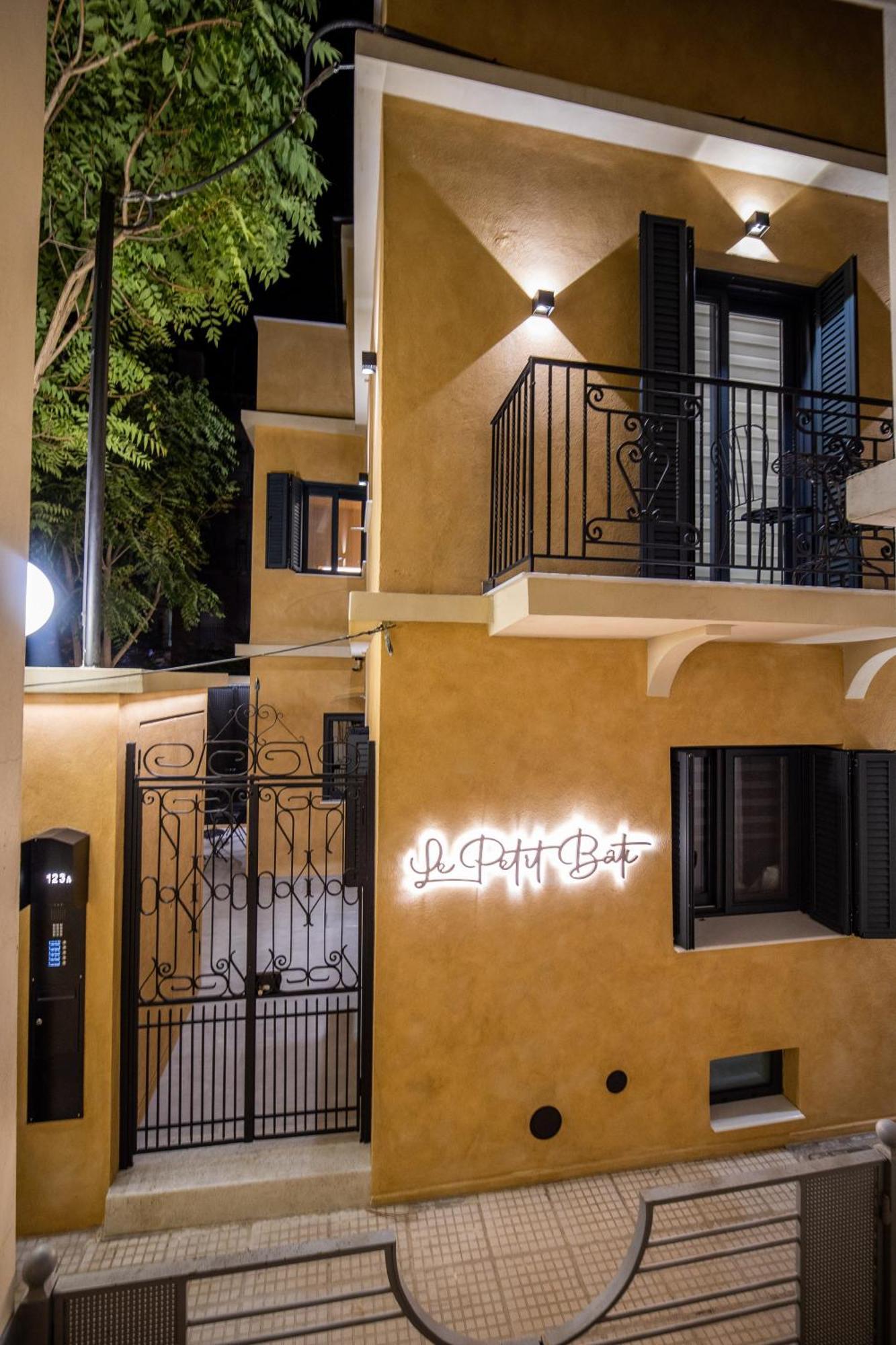 Apartment Luxury - Le Petit Bati Volos