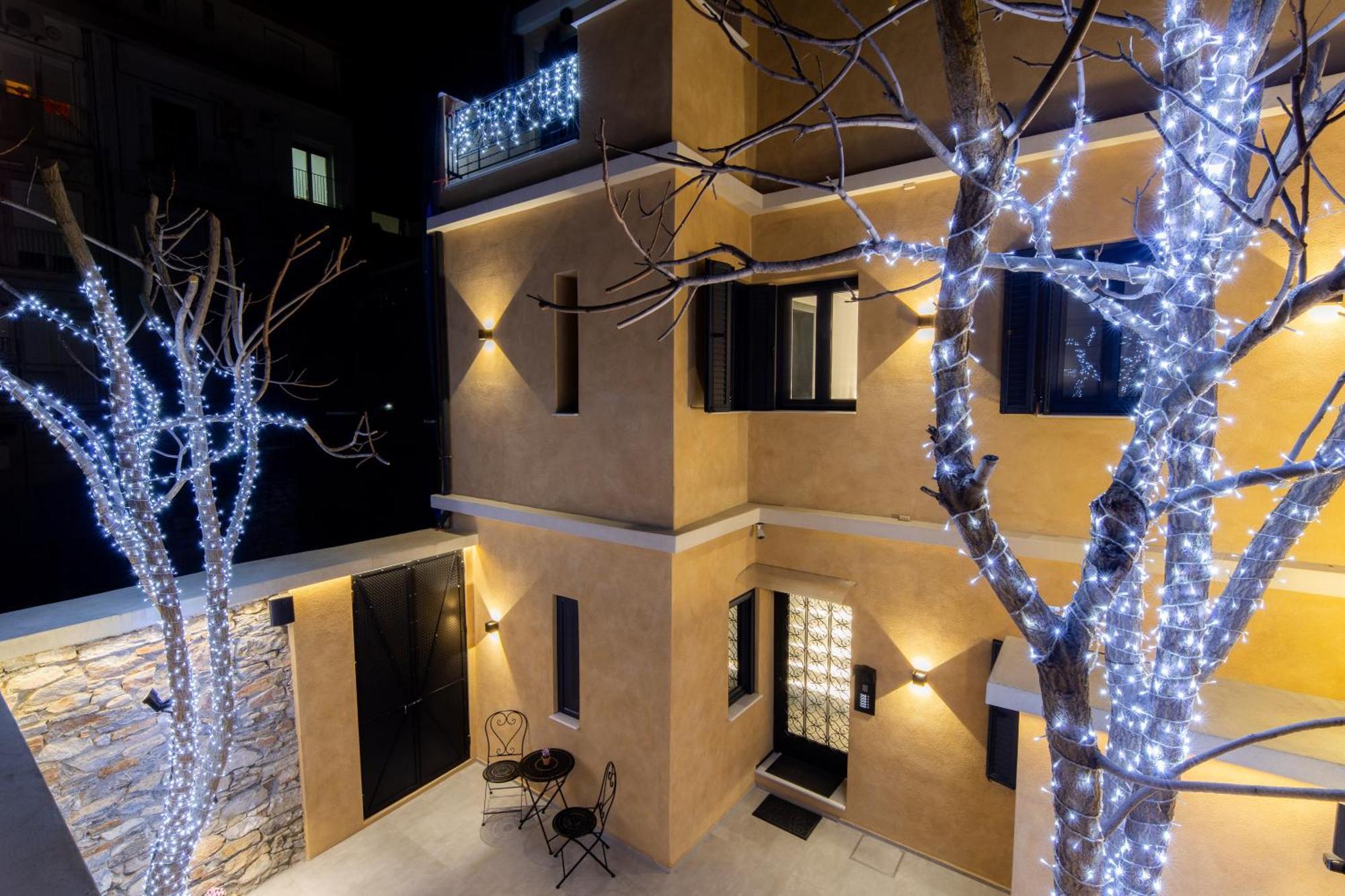 Luxury - Le Petit Bati *